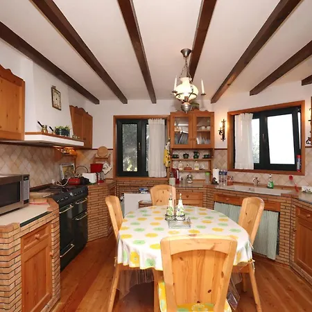 Villa Milma Skopelos Town